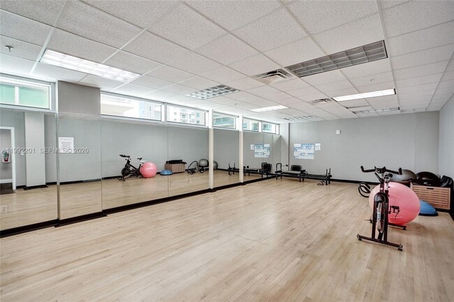 Building Photo - 7928 East Dr