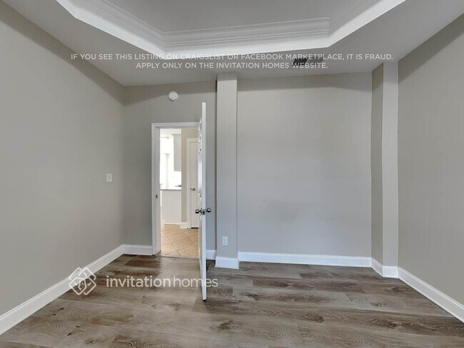 Building Photo - 1135 Rowanshyre Cir