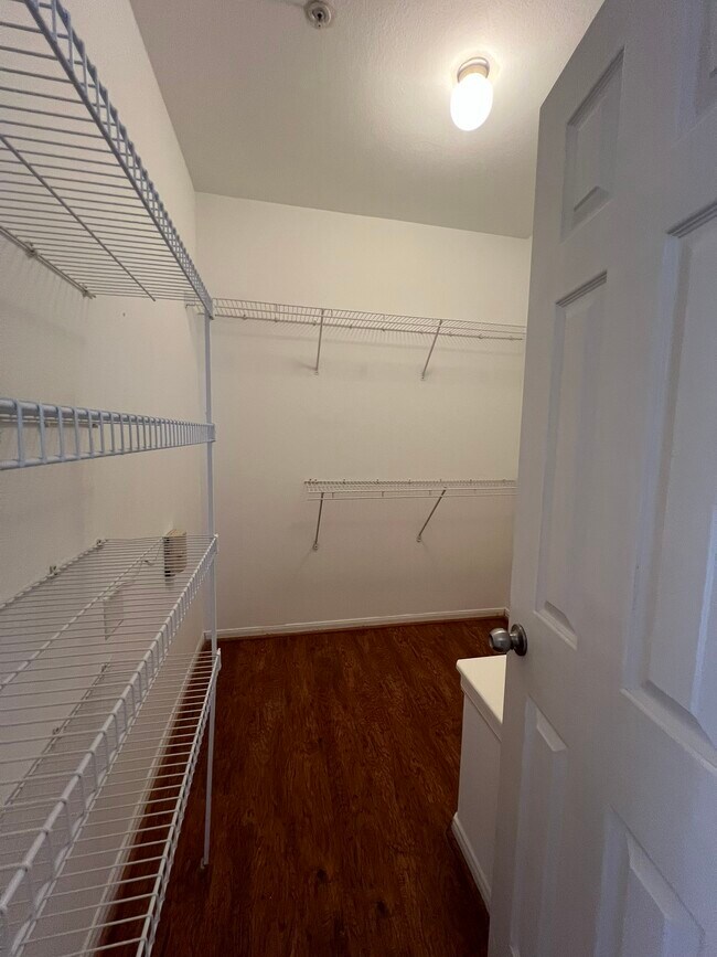 Building Photo - 12707 Boheme Dr