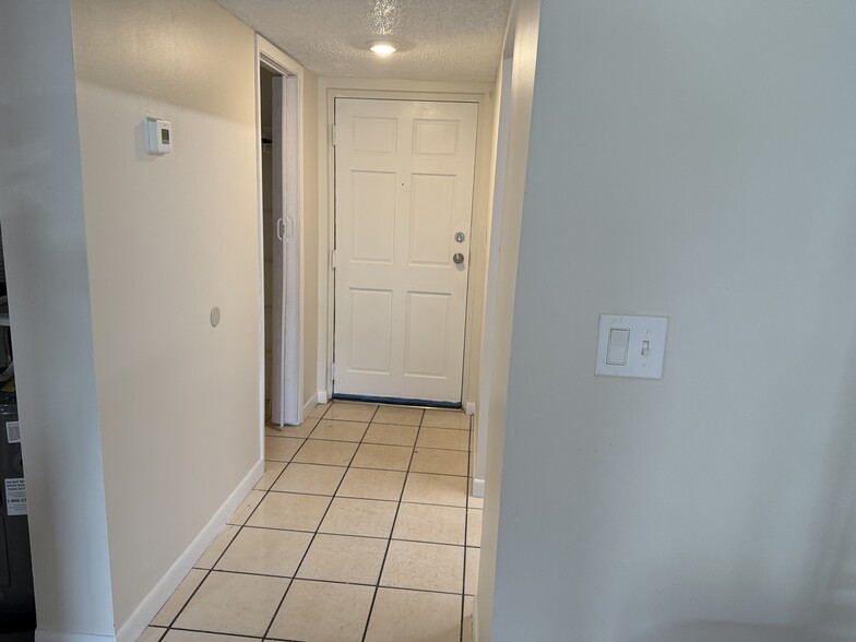 Front entry - 11311 SW 200th St