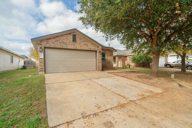 Primary Photo - 3002 Crownover St