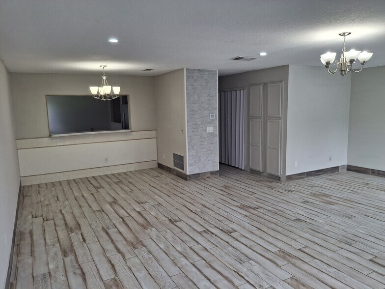 Living Room - 10961 Peppermill Ln