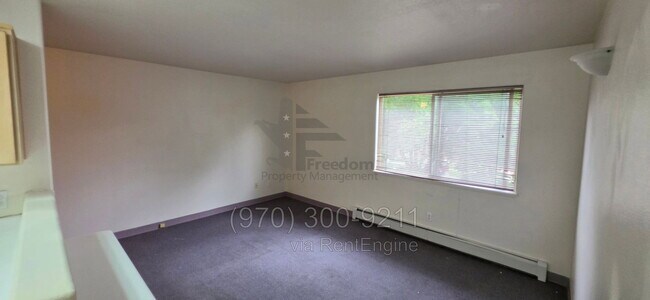 Building Photo - 1102 Belford Ave