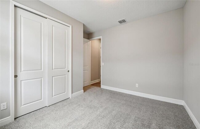 Building Photo - 1205 Pampus Dr