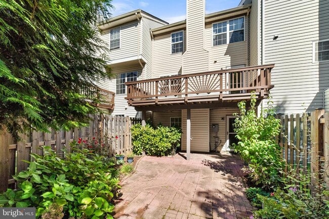 Building Photo - 106 McIlhaney Way