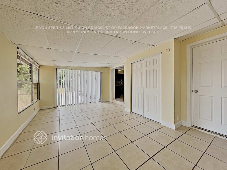 Building Photo - 5521 66th Ave N