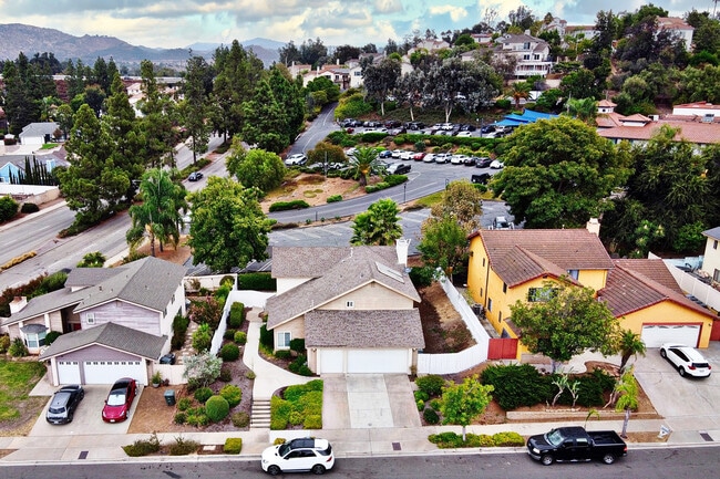 Building Photo - 2074 Caraway St