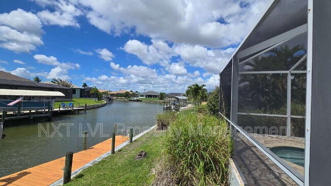 Building Photo - 4022 SW 12th Pl