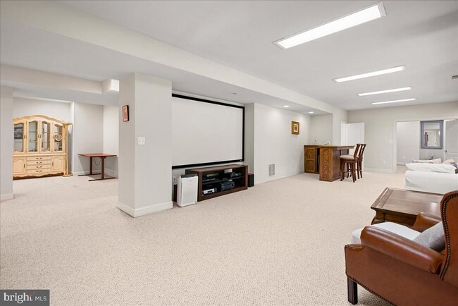 Building Photo - 10243 Brittenford Dr