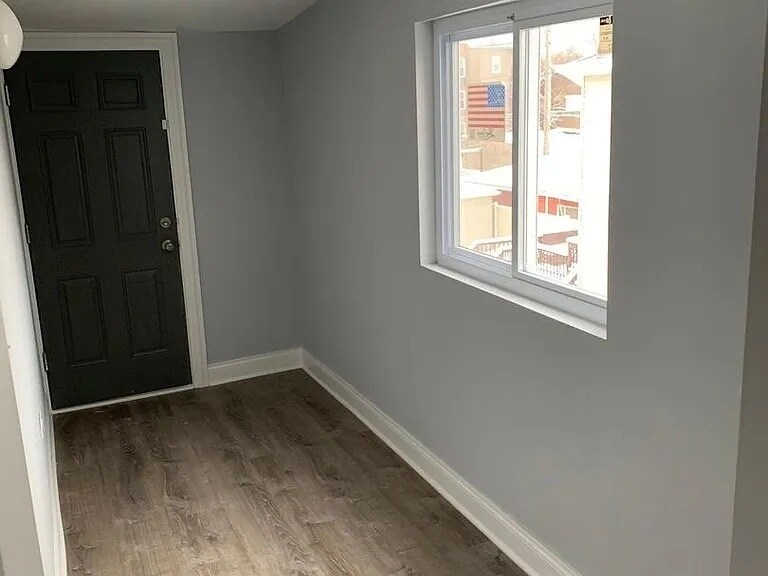 Building Photo - 8020 S Prairie Ave