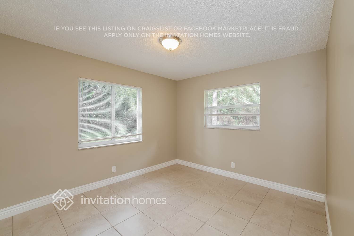 Building Photo - 13355 43rd Rd N