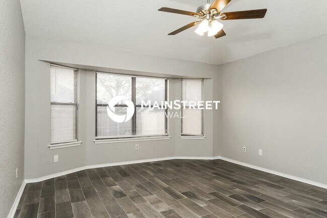 Building Photo - 3 Bedroom Pet-Friendly Home in Edmond, OK ...