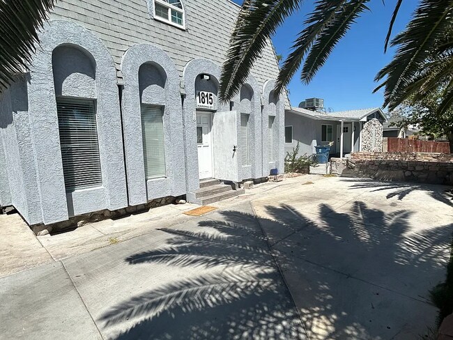 Building Photo - 1815 Harding St