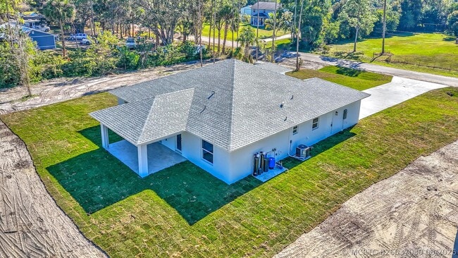 Building Photo - 13875 63rd Rd N