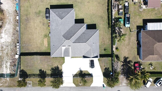 Building Photo - 18961 SW 359th St