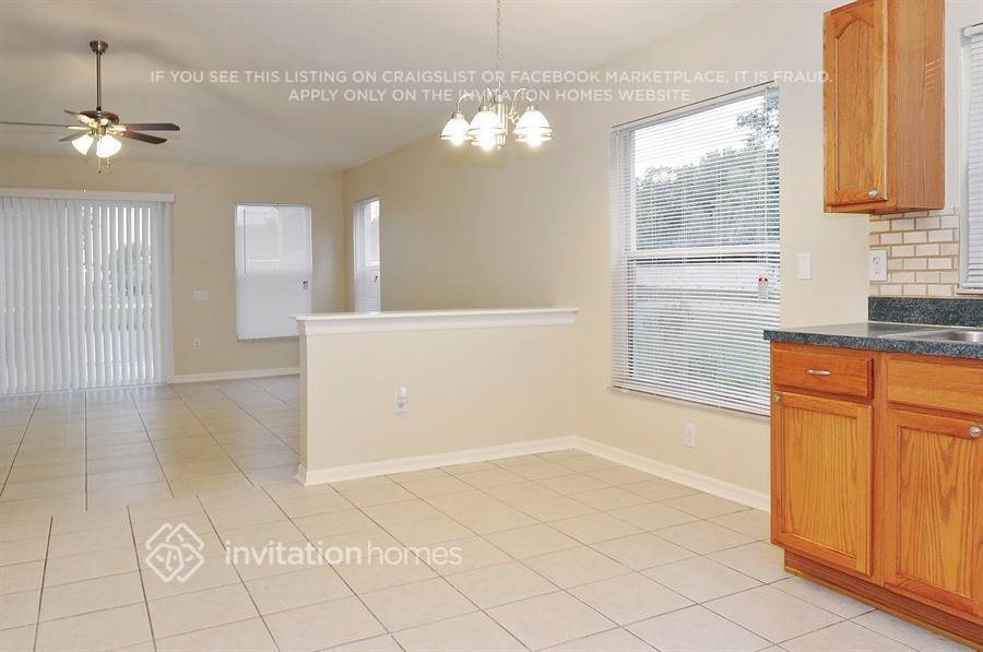 Building Photo - 5705 Lassies Way