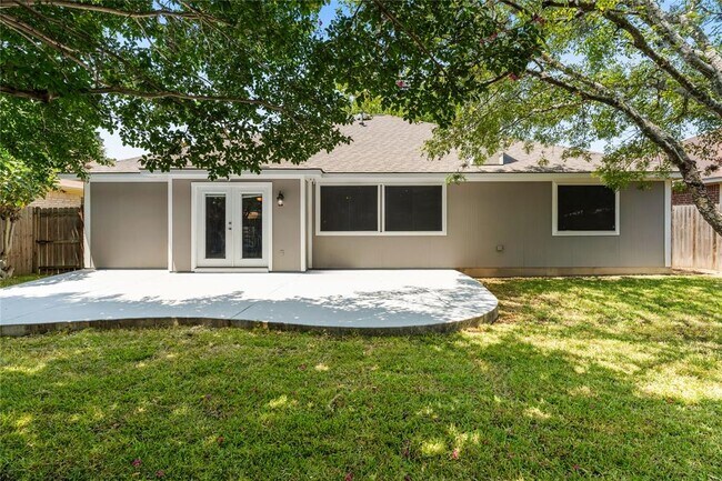 Building Photo - 1708 Jerusalem Dr