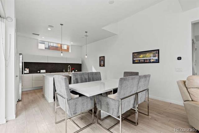 Building Photo - 1711 King St