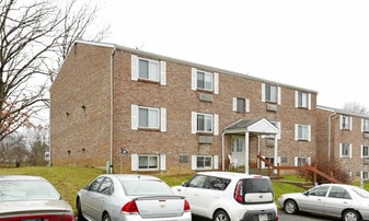 Building Photo - 100 Whitestown Village