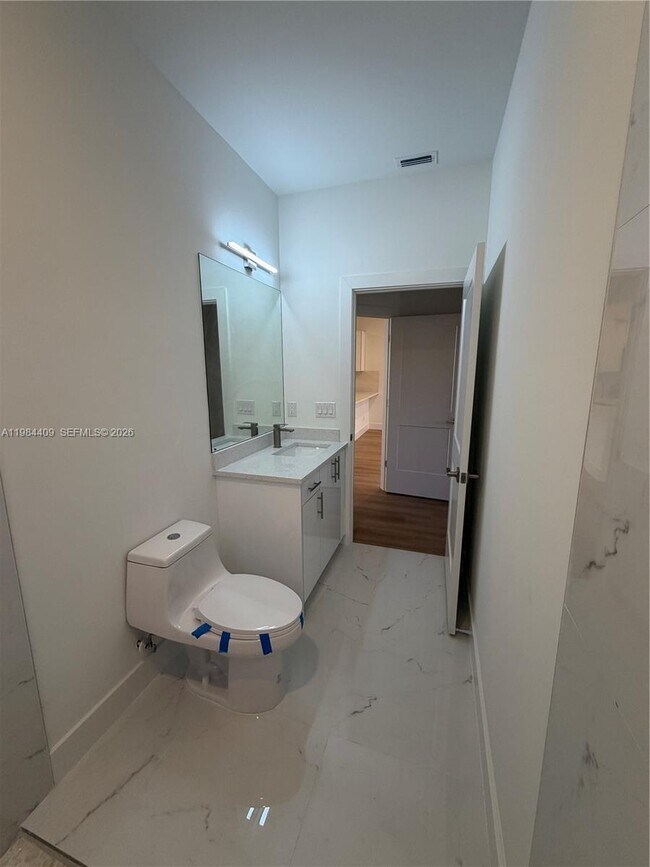 Building Photo - 4719 28th St SW