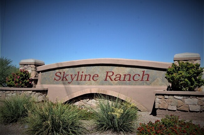 Building Photo - 998 W Desert Sky Dr