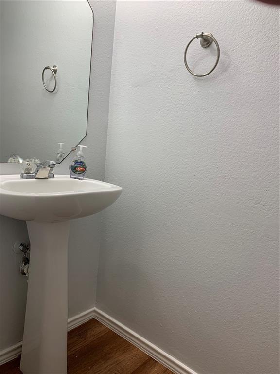 Building Photo - 328 Almquist St