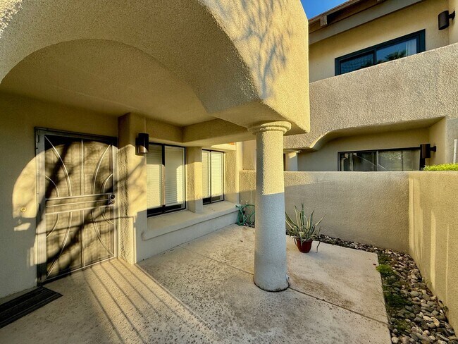 Building Photo - CASA VERDE - One Bedroom - Unfurnished - Long Term