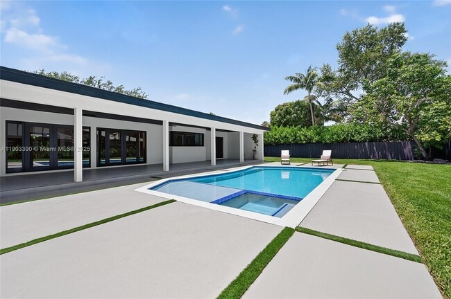 Building Photo - 7865 SW 183rd Terrace