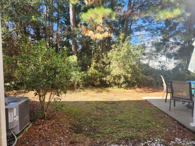 Building Photo - 111 Maddux Ln