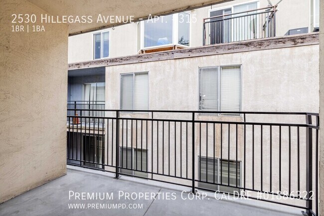 Building Photo - 2530 Hillegass Ave