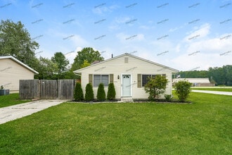 Building Photo - 5592 Lear Nagle Rd
