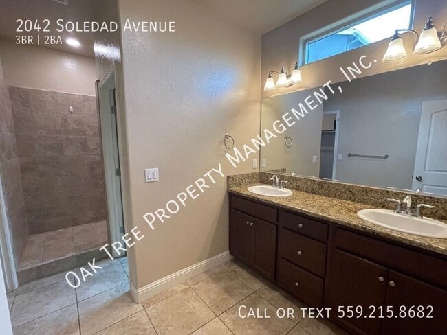 Building Photo - 2042 N Soledad Ave