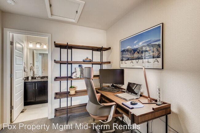 Building Photo - 2 br, 3 bath House - 11243 Colony Cir