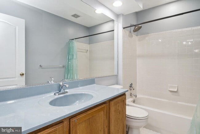 Building Photo - 17013 Birch Leaf Terrace