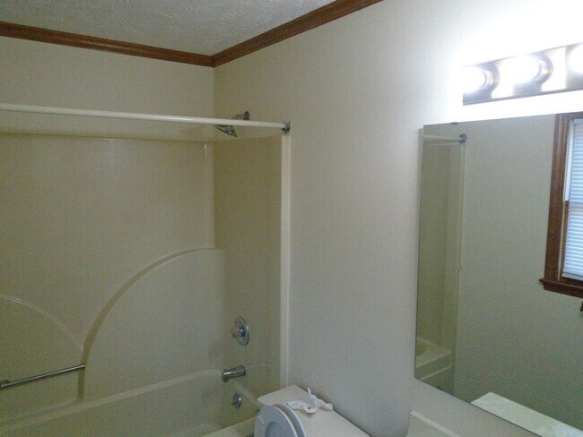 Building Photo - Timberlake