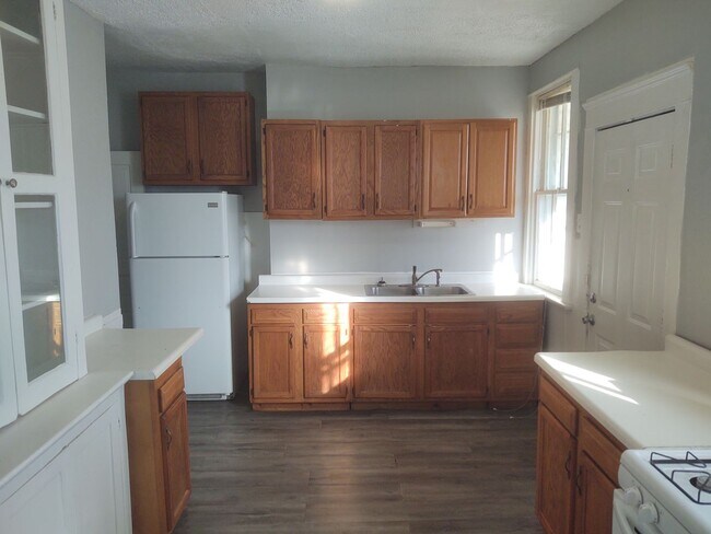 Building Photo - SW 619/621 23rd St