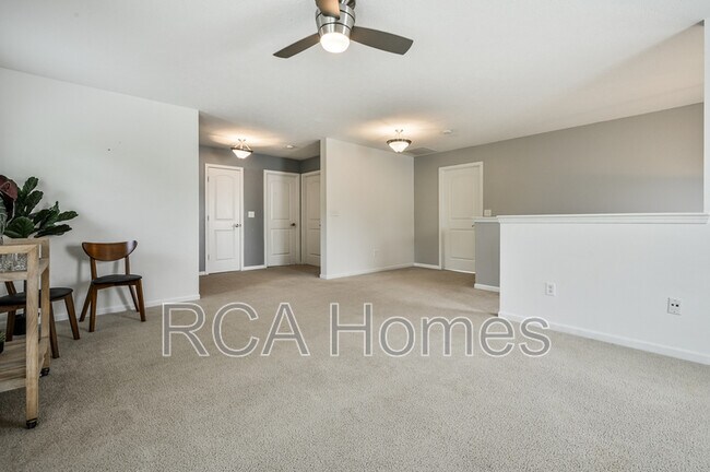 Building Photo - 8189 Admirals Landing Pl
