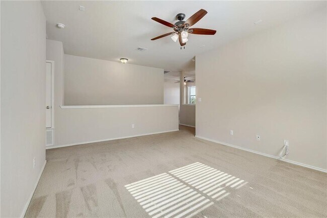 Building Photo - 1709 Woodvista Pl