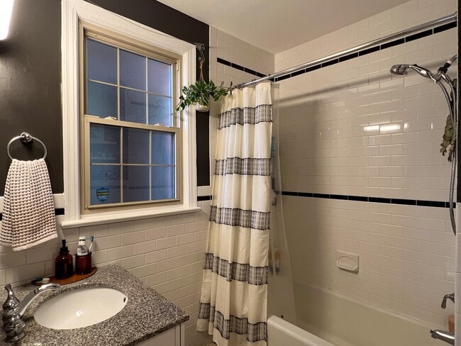 Building Photo - 6718 3rd St NW