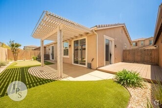 Building Photo - Copper Eastside Home, 2BR/2BA, CUSD, Gated...