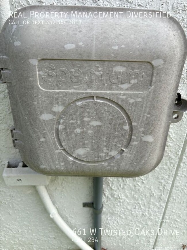 Building Photo - 4801 N Forest Ridge Blvd