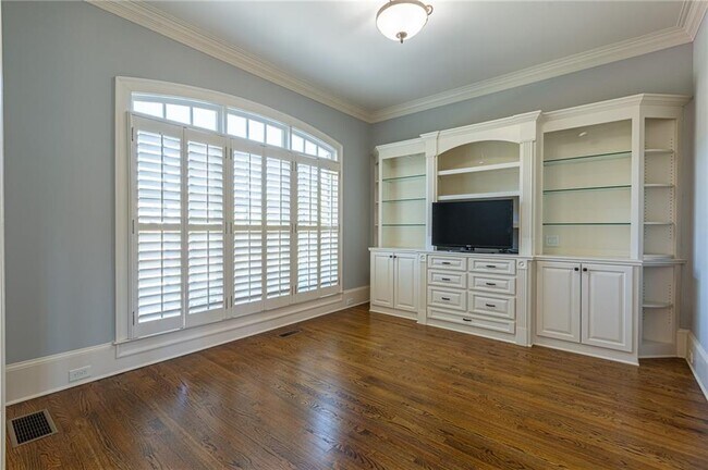 Building Photo - 2360 Manor Creek Ct