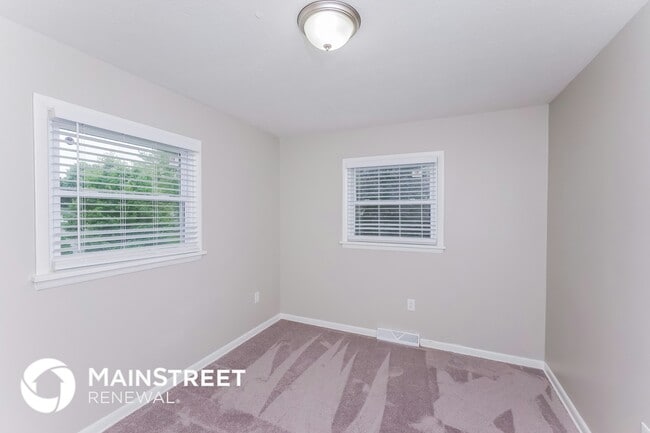 Building Photo - 1717 Birchbark Ln