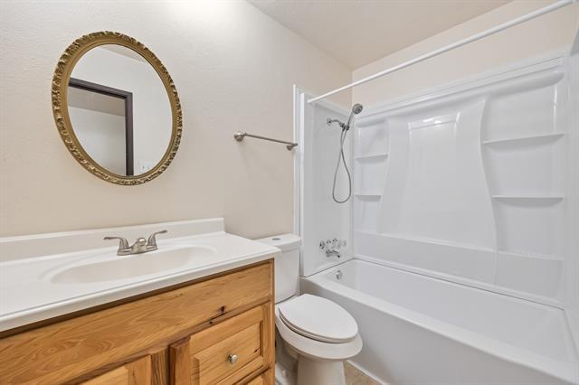 Building Photo - 729 Via Altos