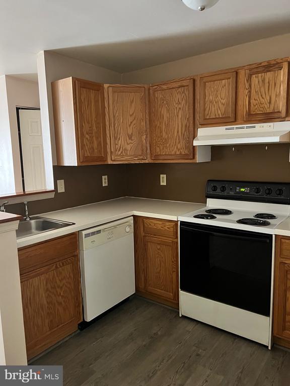 Building Photo - 1334-Y W Wyomissing Blvd