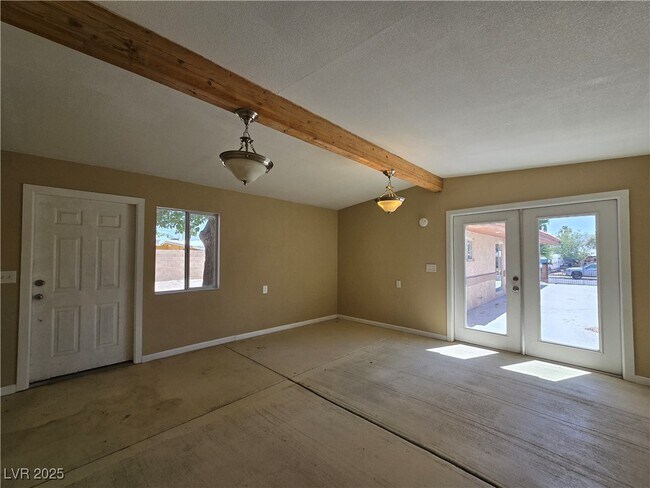 Building Photo - 713 N 18th St