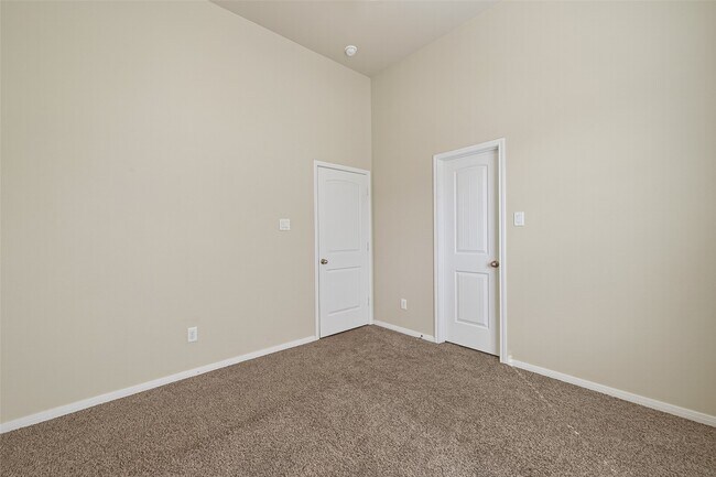 Building Photo - 13815 Wixford Trail