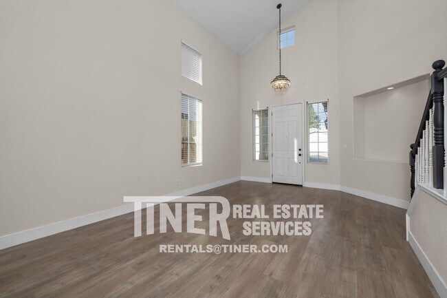 Building Photo - 3205 Corniche Ln