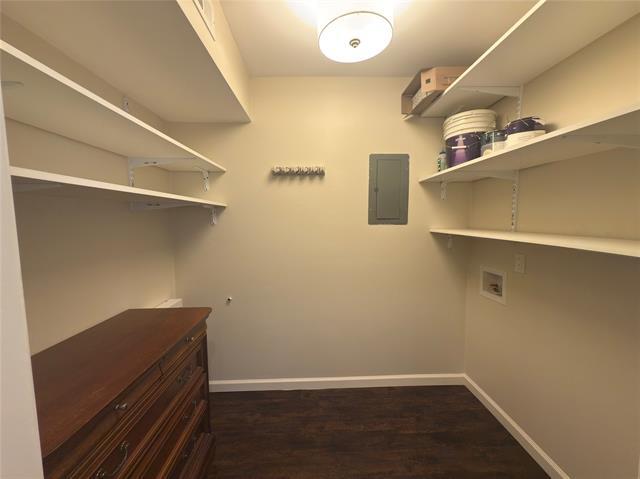 Building Photo - 12480 Abrams Rd