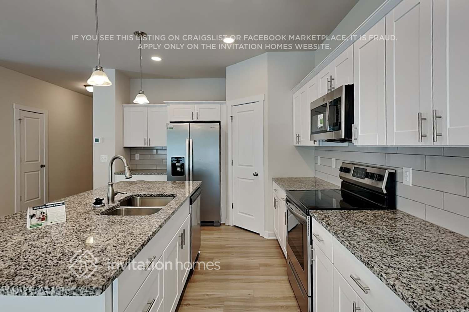 Building Photo - 3023 Ayana Dr